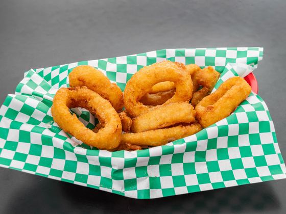 Onion Rings at Kelly's Cafe
